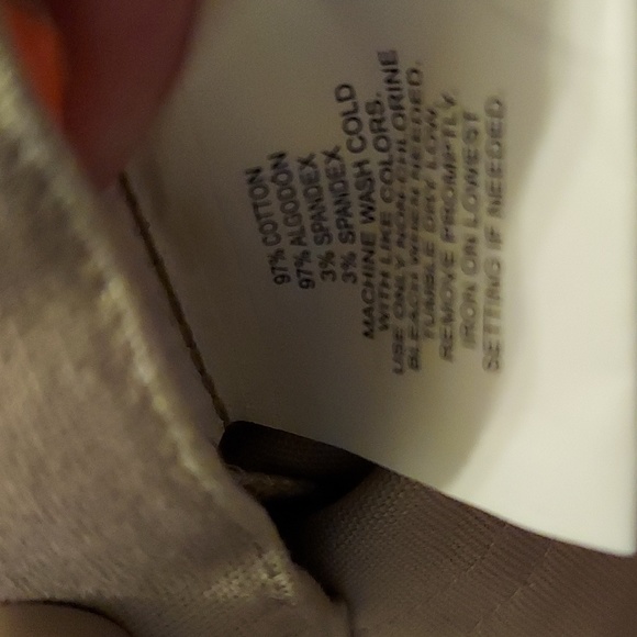 Girl's Izod shorts - Picture 7 of 7